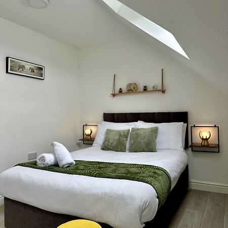 Cosy 3 Bed Apartment Near Birmingham Airport & Nec Perfect For Groups & Contractors! Екстер'єр фото