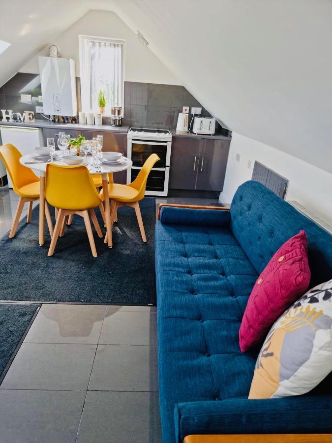 Cosy 3 Bed Apartment Near Birmingham Airport & Nec Perfect For Groups & Contractors! Екстер'єр фото