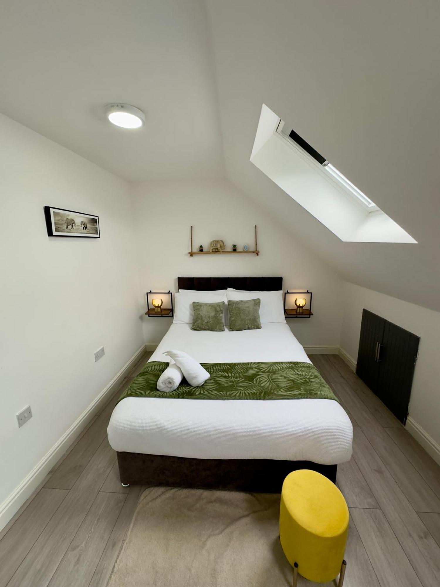 Cosy 3 Bed Apartment Near Birmingham Airport & Nec Perfect For Groups & Contractors! Екстер'єр фото